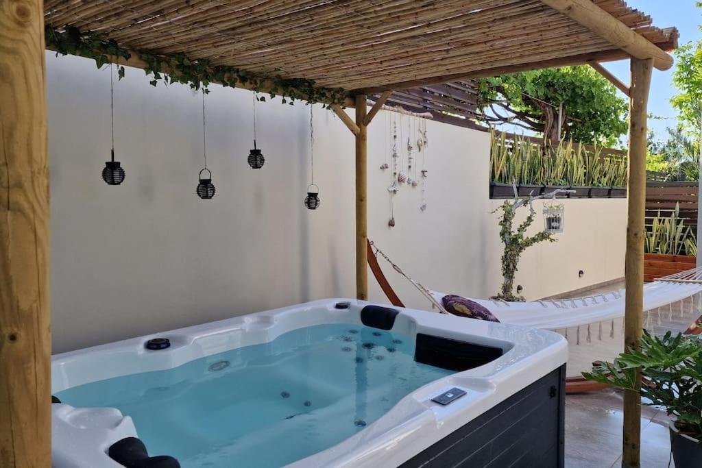 E&G Relax Homes-E Kissamos Exterior photo